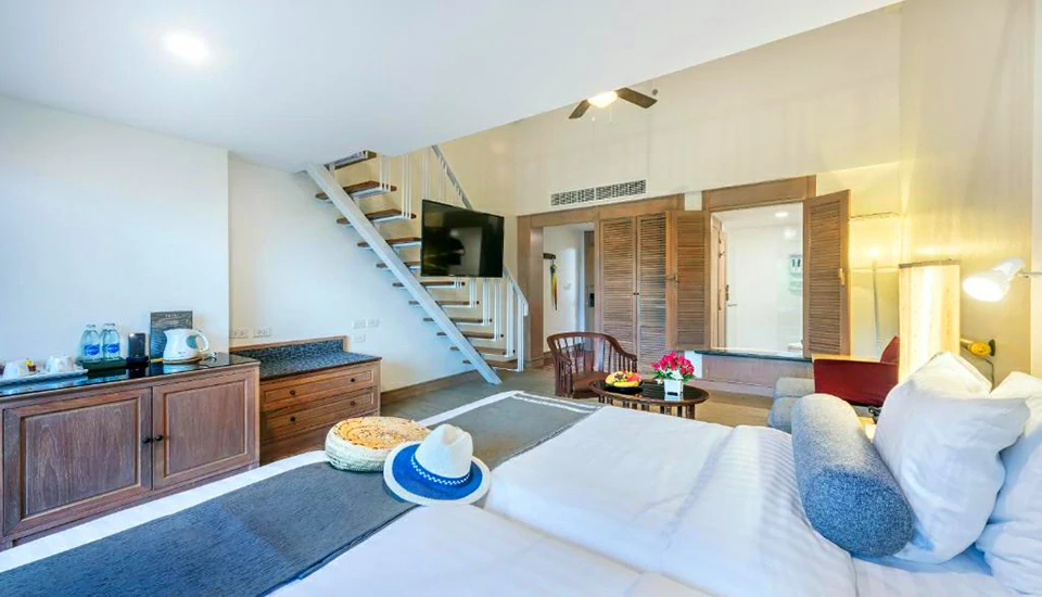 هتل چادا تای ویلیج